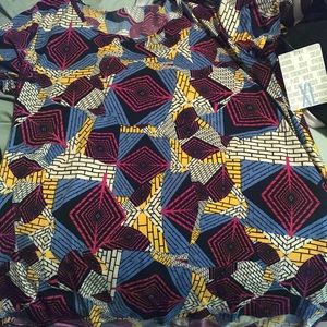 Lularoe Classic Tee